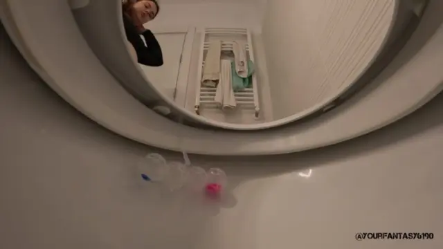 Bowl cam pooping 2